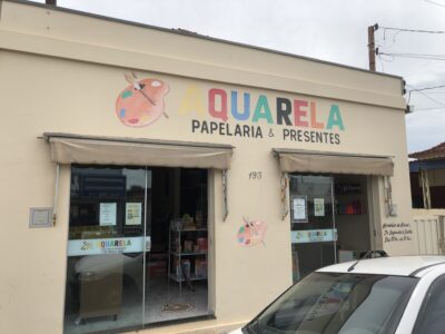 Aquarela papelaria e presentes